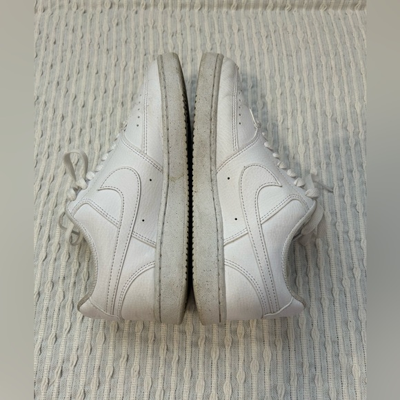 WOMANS NIKE COURT VISION LO NN - Picture 3 of 10